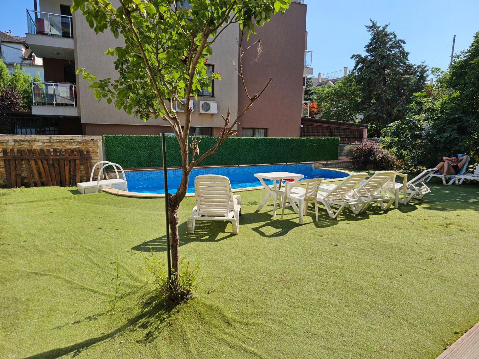 Kiara Apartments سينتس قسطنطين وهيلينا المظهر الخارجي الصورة