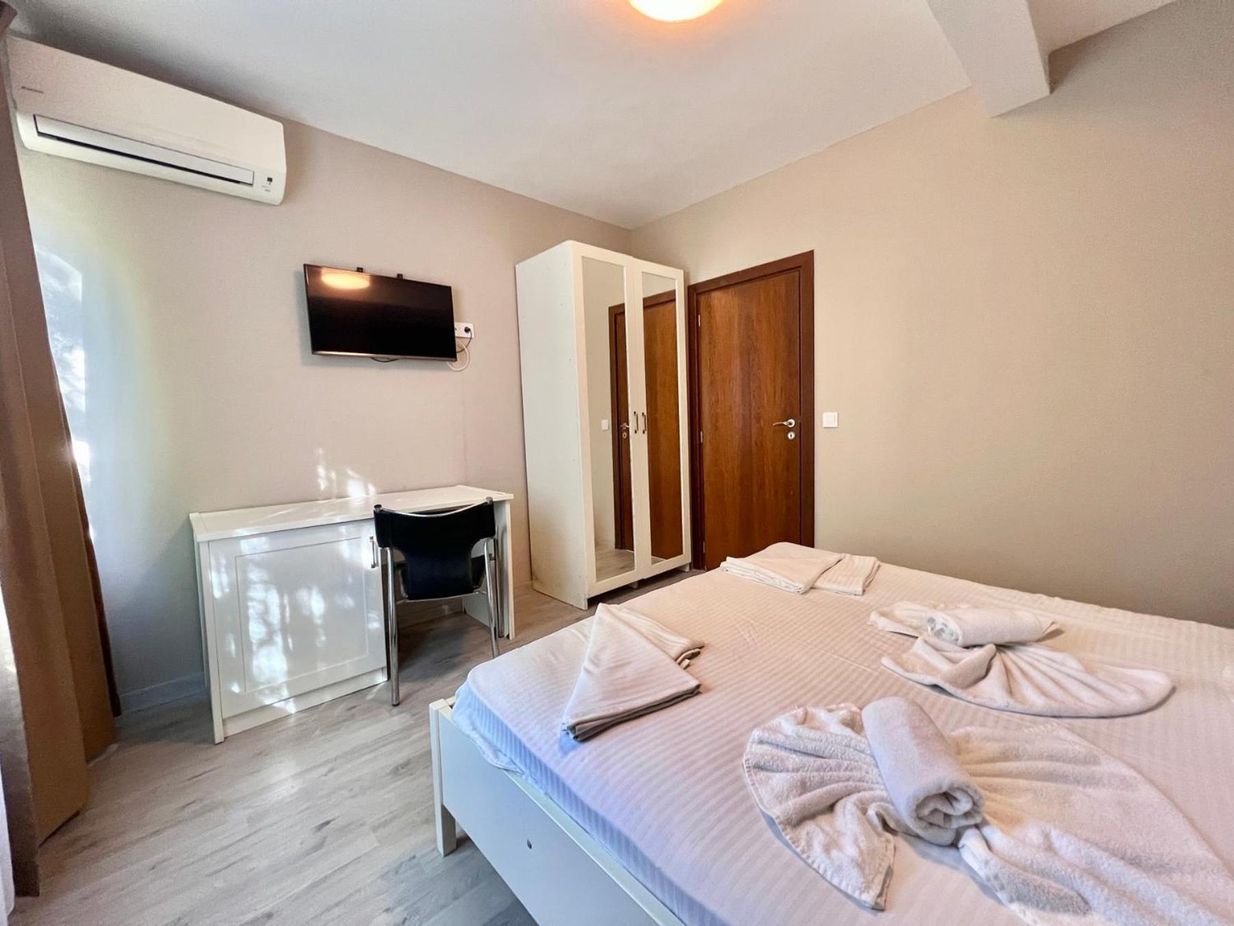 Kiara Apartments سينتس قسطنطين وهيلينا المظهر الخارجي الصورة