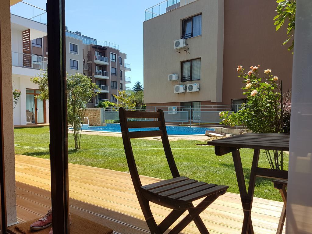 Kiara Apartments سينتس قسطنطين وهيلينا المظهر الخارجي الصورة